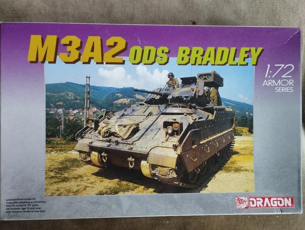Militaria kits DRAGON: AAV-7A1 USMC en M3A2 Bradley, Nieuw, Ophalen, Overige merken, Tank