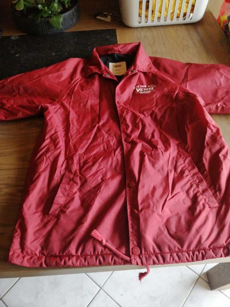 Jas bordeaux merk vans – maat m klein gaatje van sigaret, Ophalen of Verzenden, Gedragen, Maat 48/50 (M), Vans