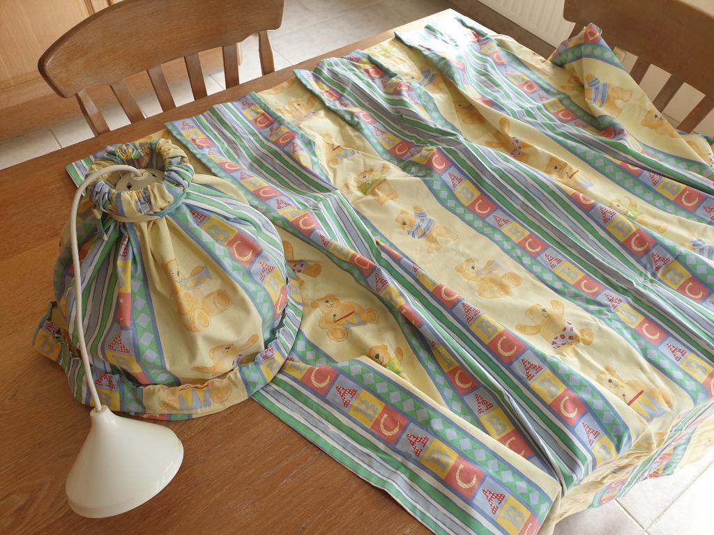 Draperie + hanglamp kinderkamer, Enfants & Bébés, Chambre d'enfant | Aménagement & Décoration, Comme neuf, Enlèvement