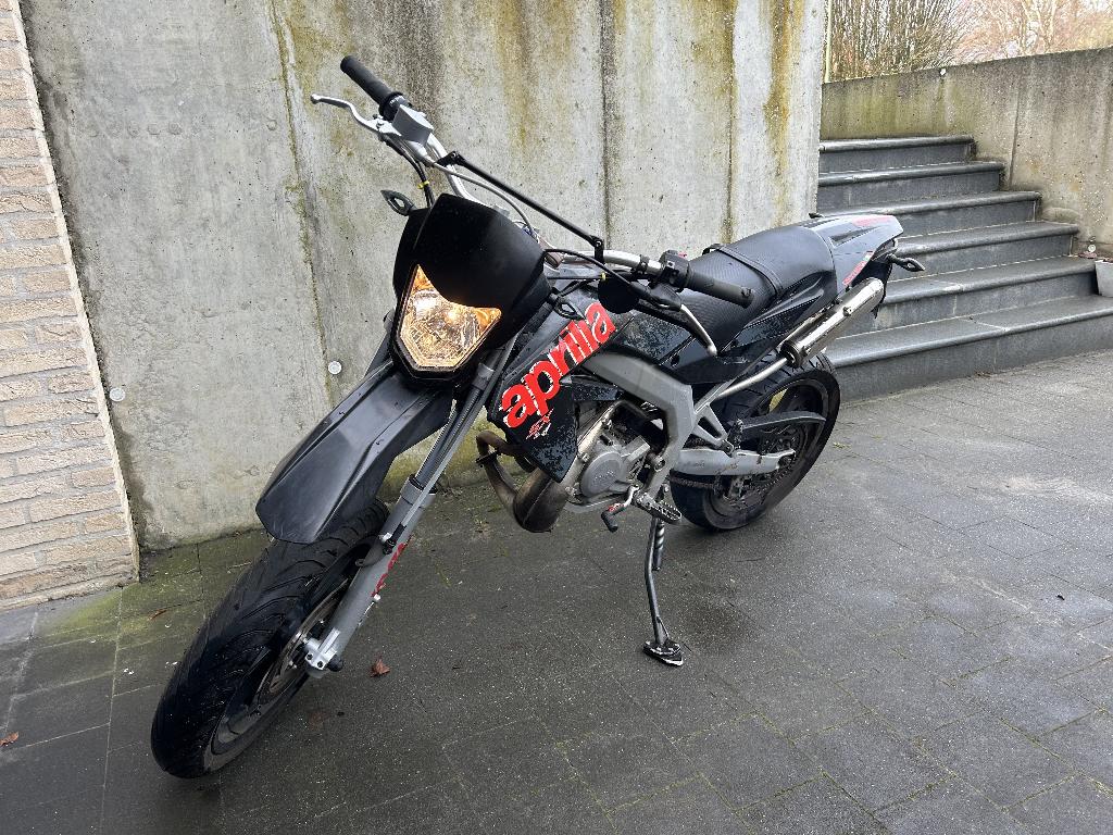 Aprilia SX 50, Ophalen, 6 versnellingen, Gebruikt, Klasse B (45 km/u)