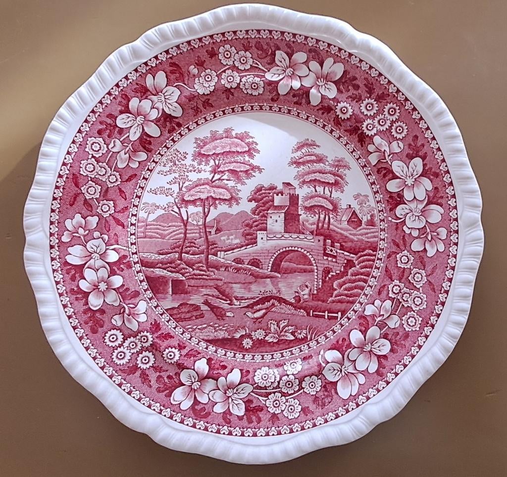 Assiette Copeland England, Enlèvement