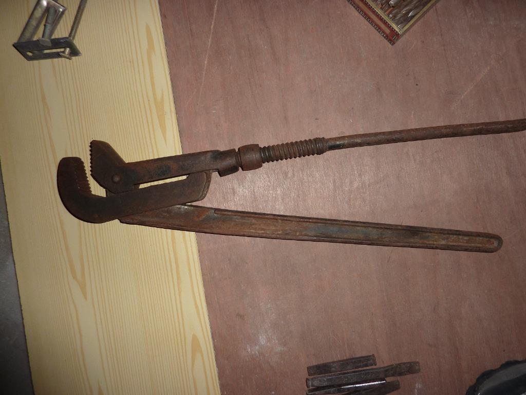 Pince à tuyau, Enlèvement, Utilisé, Outillage ou Accessoires