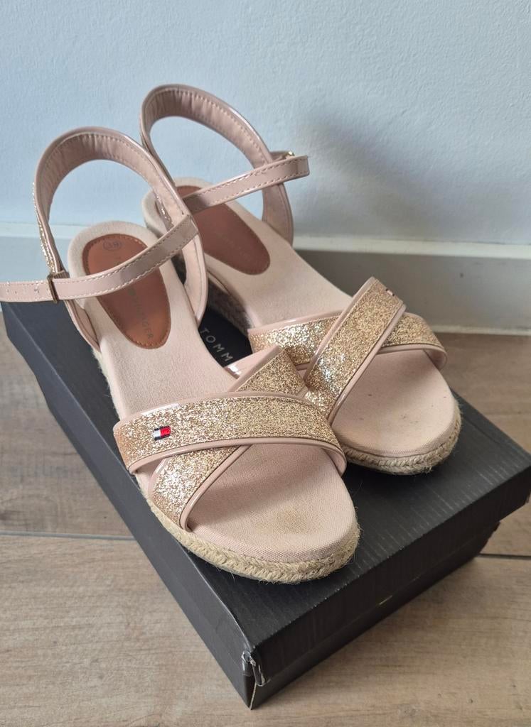 Sandales Tommy Hilfiger, Enlèvement ou Envoi, Rose, Comme neuf, Tommy Hilfilger