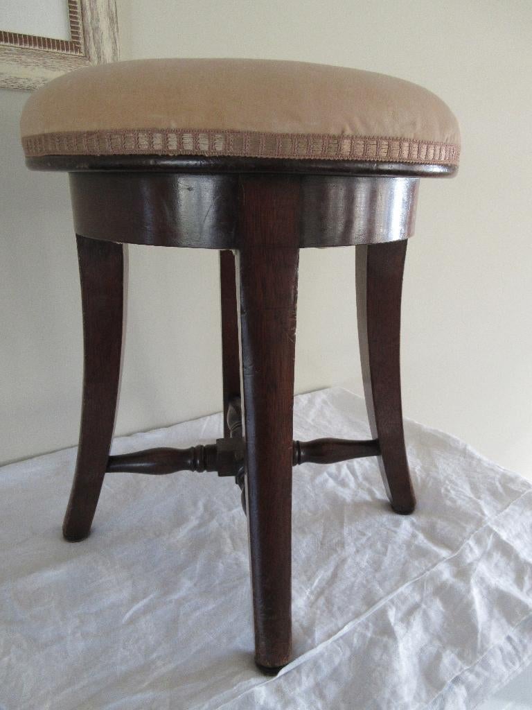 Tabouret kruk poef rustieke stijl mooie zitting in velours, Ophalen, Hout