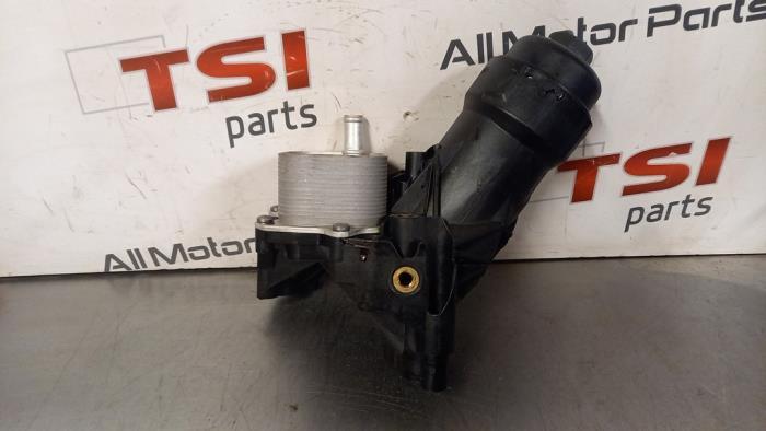 Oliefilterhuis van een Audi A4, Gebruikt, -, -, -