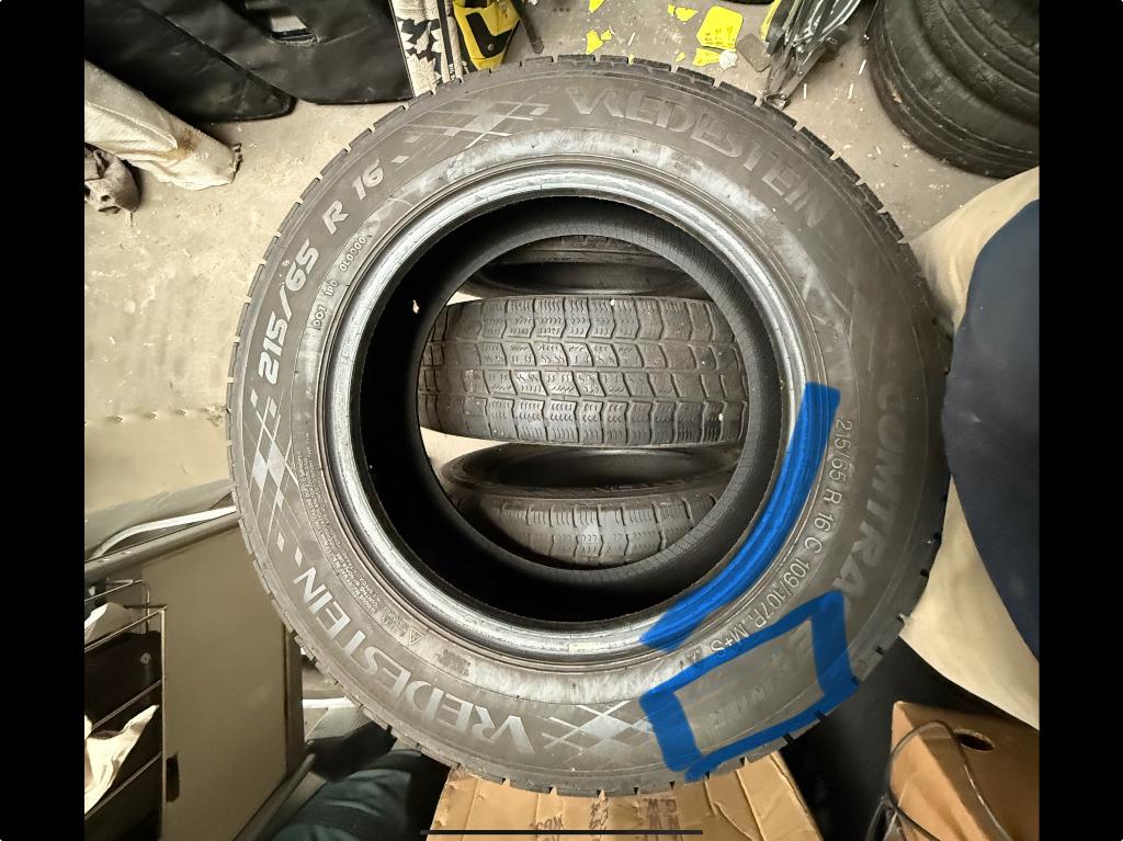 Pneu hivers 215-65 R16 winter, Véhicule utilitaire, Pneu(s), Enlèvement, Utilisé