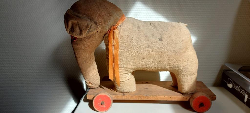 Antieke trek olifant, Antiek en Kunst, Ophalen