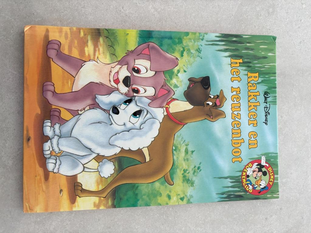 Disney boekenclub - Rakker en het reuzenbot, Fictie algemeen, Jongen of Meisje, Ophalen of Verzenden, Zo goed als nieuw