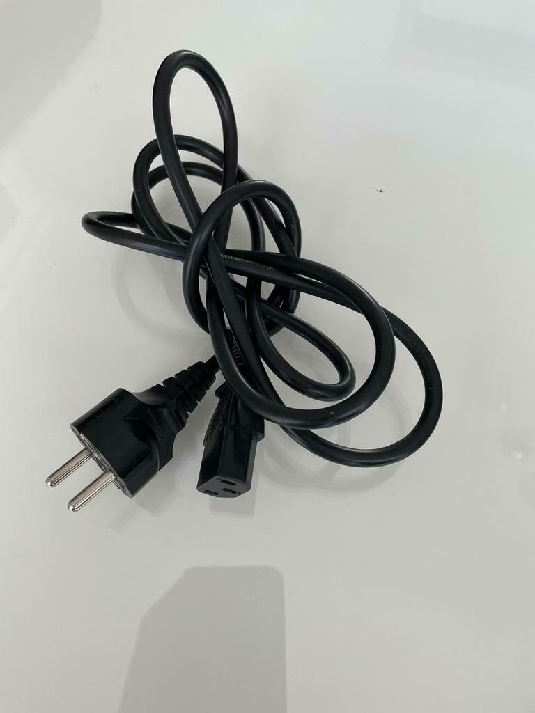 Originele computer kabel, Computers en Software, Ophalen, Zo goed als nieuw