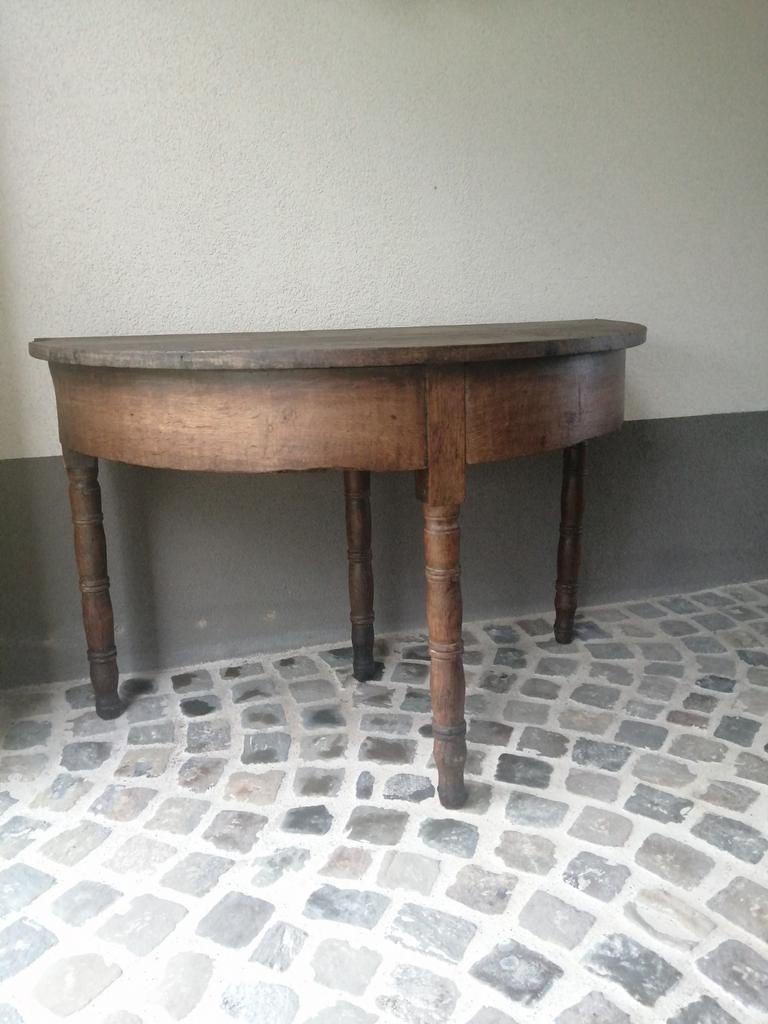 Table demie lune en chêne, Antiquités & Art, Enlèvement