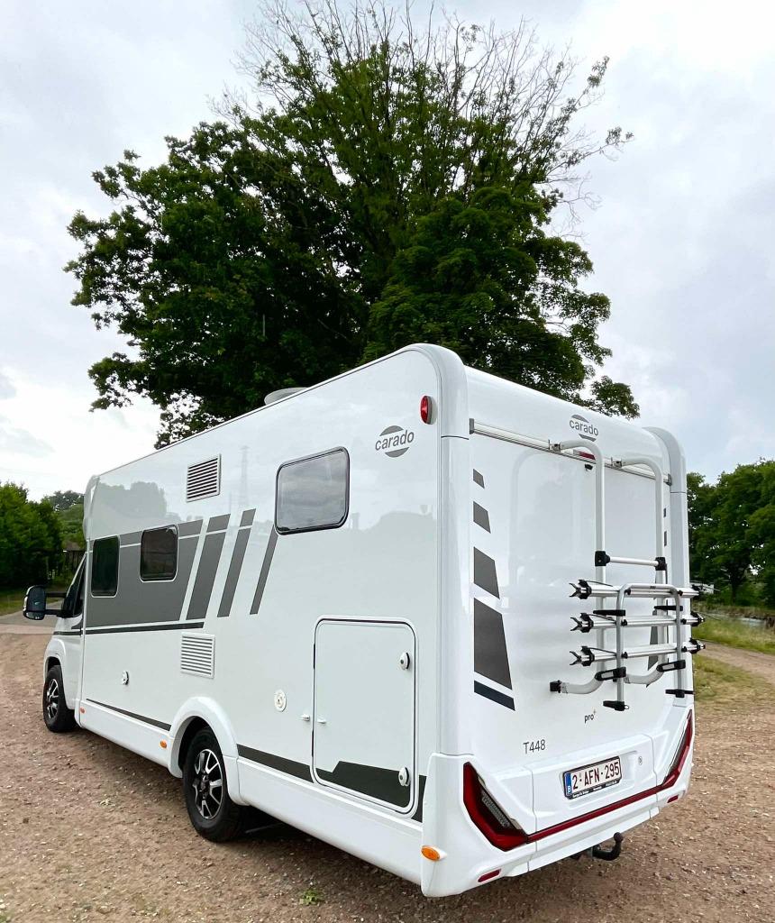 MOOIE CAMPER TE HUUR (Carado T448, bouwjaar 2023), Caravans en Kamperen, Verhuur