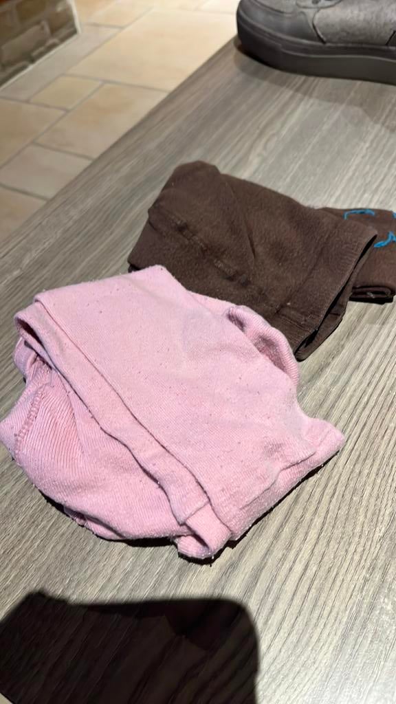 2 broekkousen 5-6 jaar, Ophalen of Verzenden, Zo goed als nieuw
