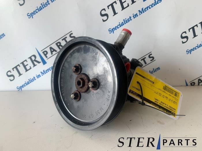 Pompe direction assistée d'un Mercedes E-Klasse, Autos : Pièces & Accessoires, Commande, Mercedes-Benz, Utilisé, 3 mois de garantie