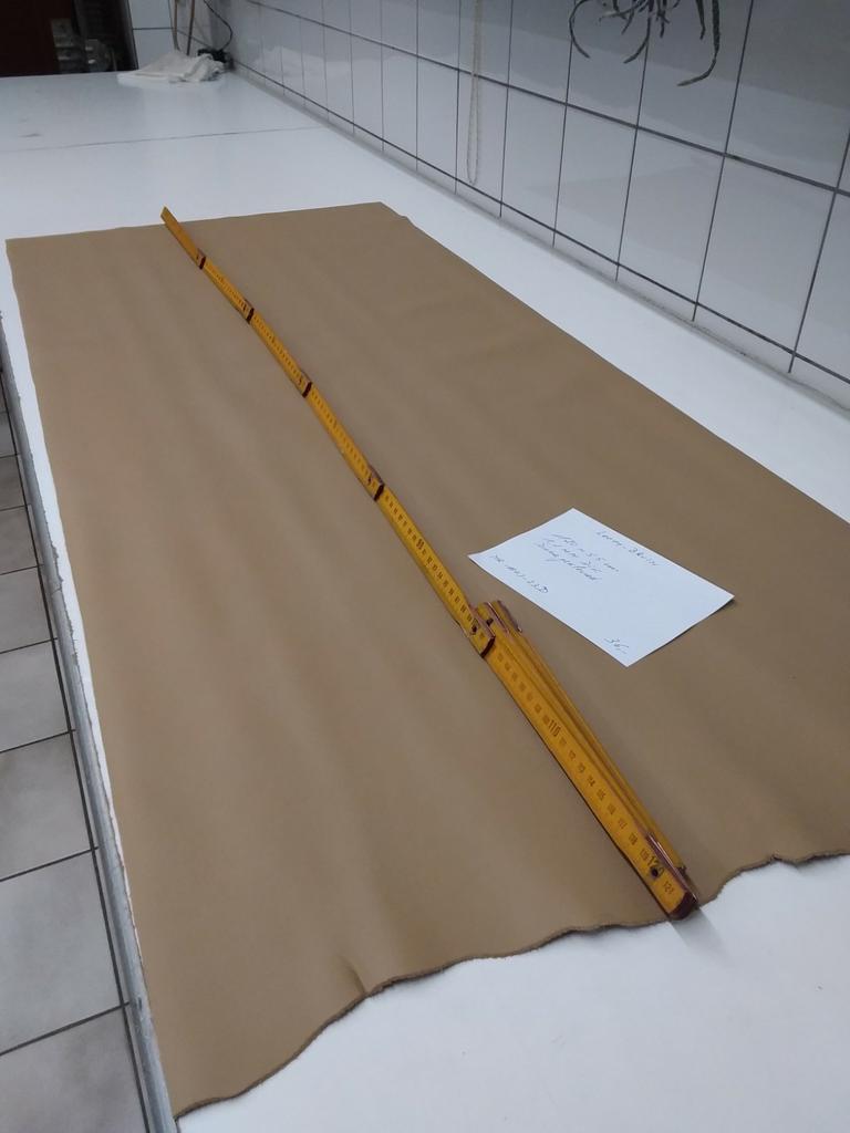 Tassenleder, leer, bekledingsleder, rundsleder, 120 x 55 cm, Ophalen of Verzenden, Nieuw, Leer of Kunstleer