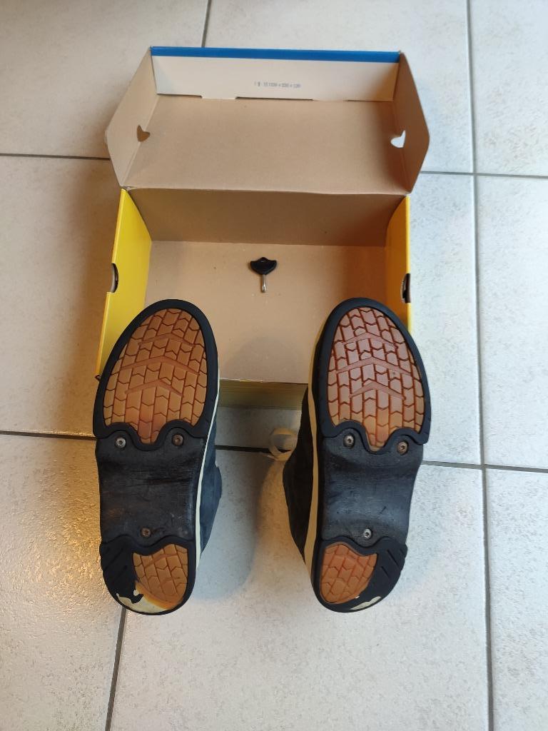 Chaussures de glisse (skate) SOAP, Enlèvement ou Envoi, Soap, Porté, Bleu