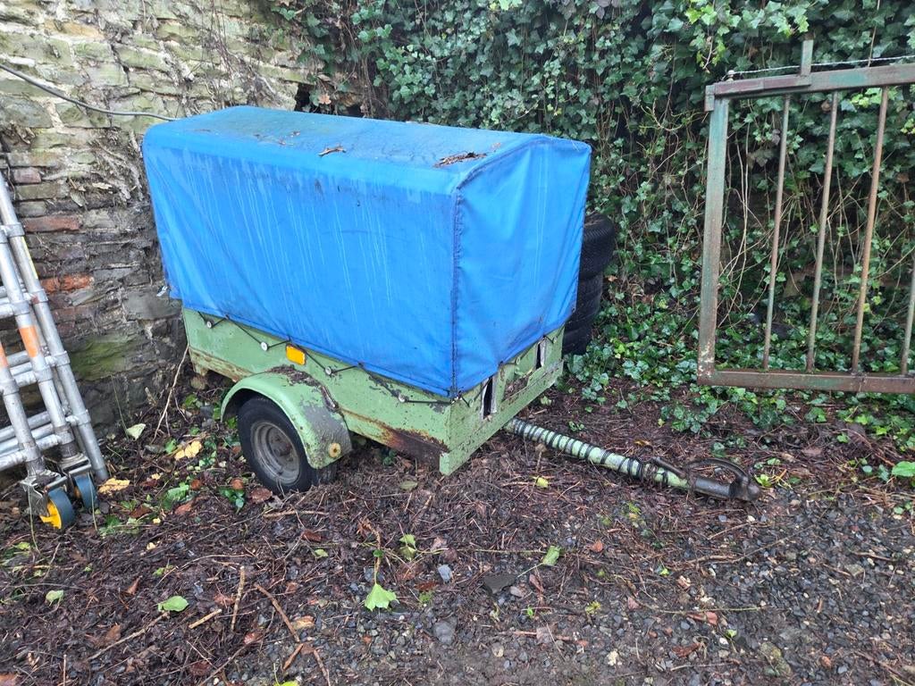 Remorque bâché  1.7 x 1.2 x 1.3