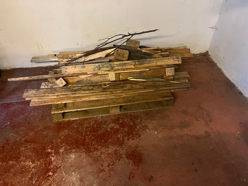 Europallet met brandhoot, Ophalen, Zo goed als nieuw