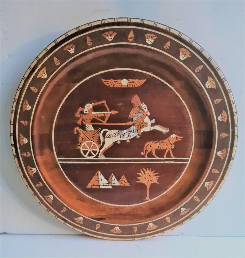 Egyptomania 'Charriots of Fire' met parelmoer Vintage, Antiek en Kunst, Kunst | Beelden en Houtsnijwerken, Ophalen of Verzenden