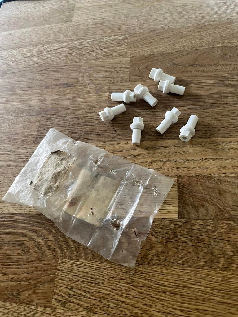 Ecrou butée de ressort moteur Peugeot 103, Fietsen en Brommers, Ophalen of Verzenden