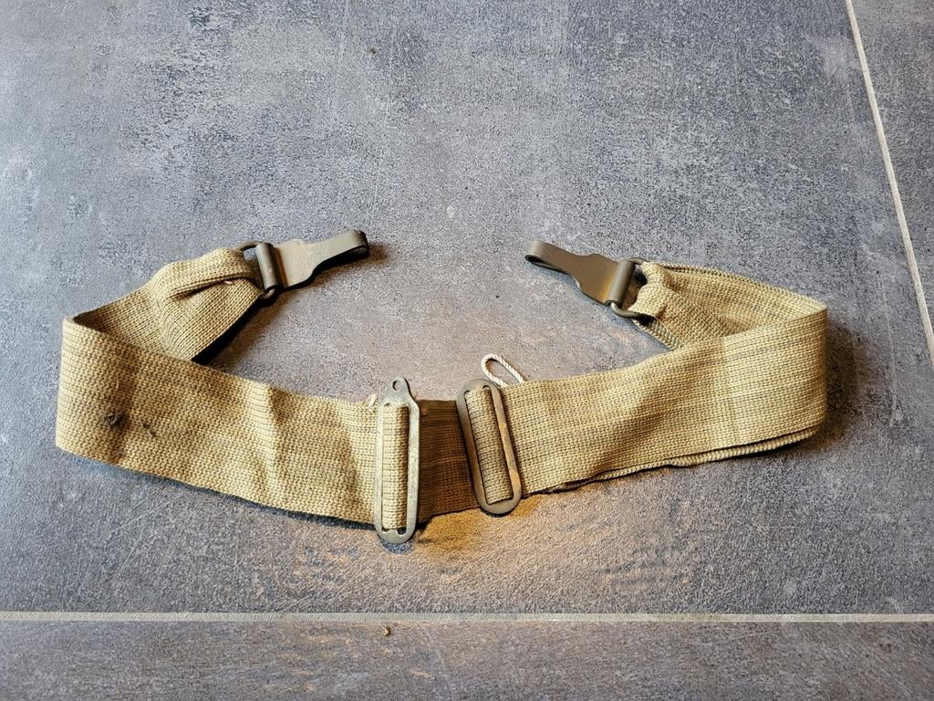 sangle musette mag, GB 2WW, Collections, Objets militaires | Seconde Guerre mondiale, Enlèvement ou Envoi