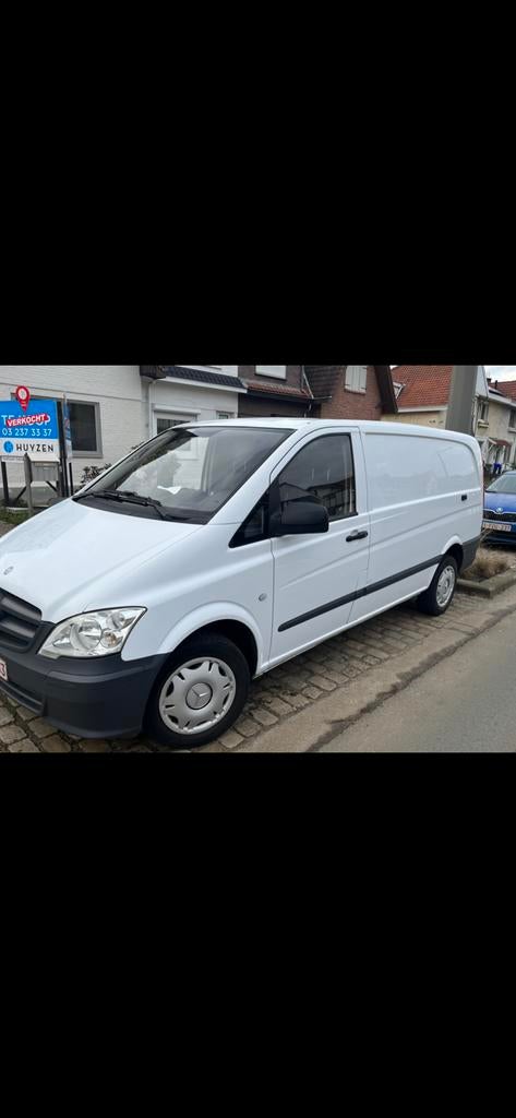Mercedes Vito 2011.     2.2 diesel.   Euro 5.   145000km, Ophalen of Verzenden