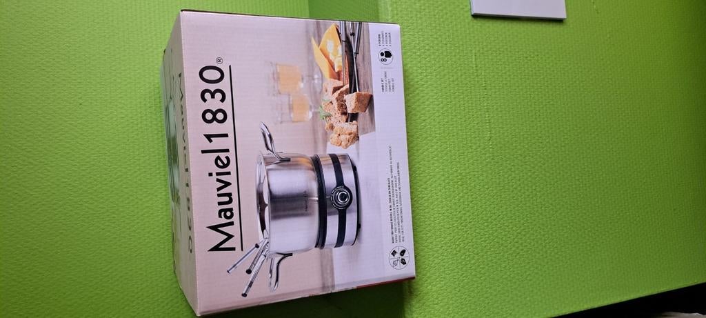 Mauvil 1830 fondue voor 8 personen, Elektronische apparatuur, Ophalen, Zo goed als nieuw
