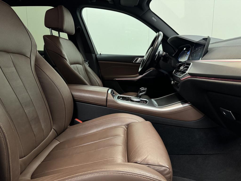BMW X5 xDrive 45e Hybrid  M-Pack - Apple CarPlay - Topstaat, 0 min, 293 kW, 0 kg, Wit
