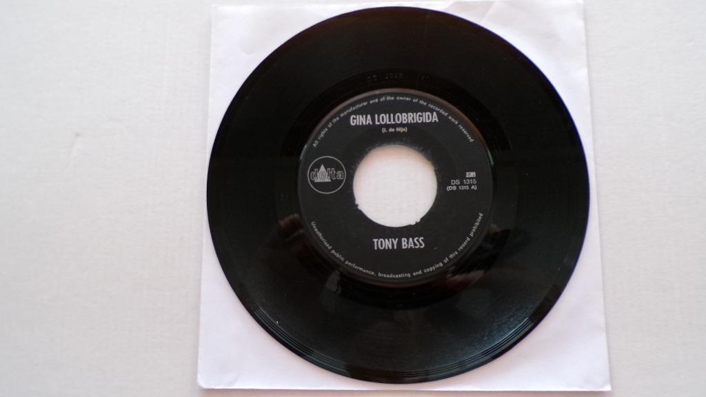 TONY BASS - Gina Lollobrigida (45t), 7 inch, Single, Ophalen of Verzenden, Zo goed als nieuw