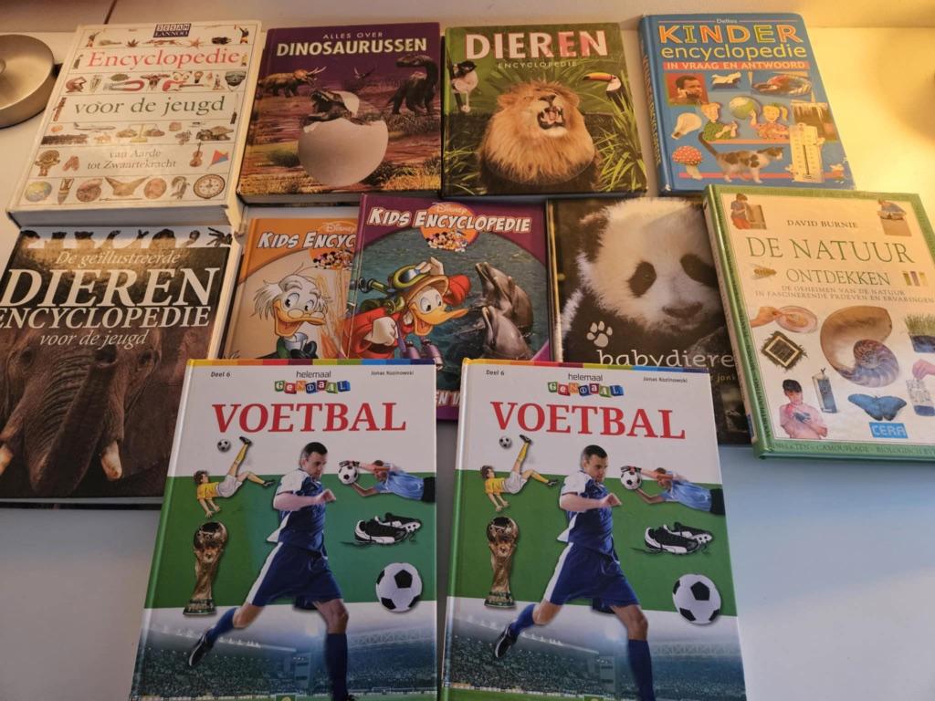 Encyclopedieën jeugd, Boeken, Ophalen, Gelezen