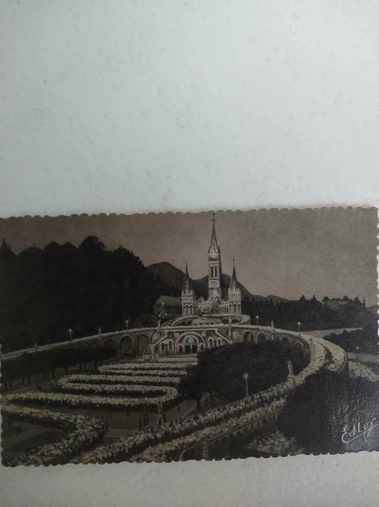 Lourdes, Enlèvement ou Envoi