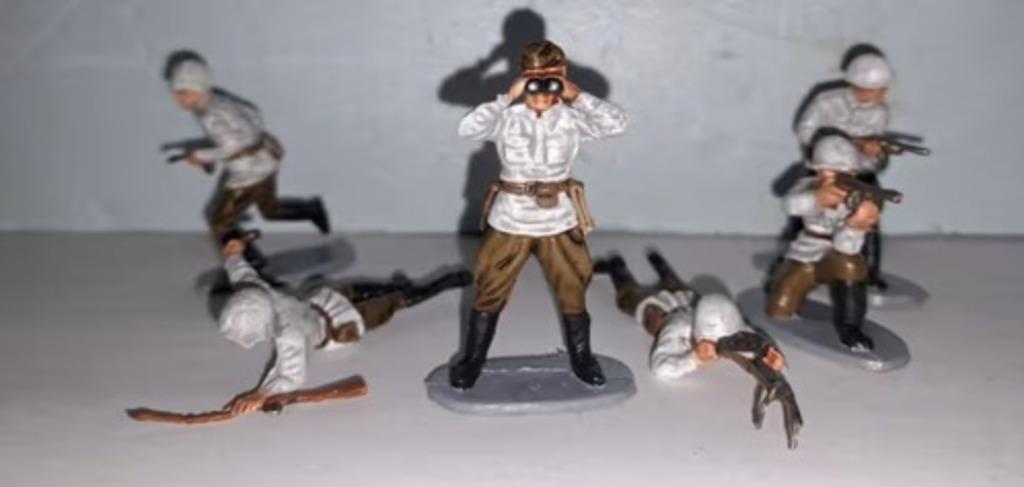 Chiffres de la Seconde Guerre mondiale à Hong Kong, Envoi, Comme neuf, Plus grand que 1:35, Personnage ou Figurines