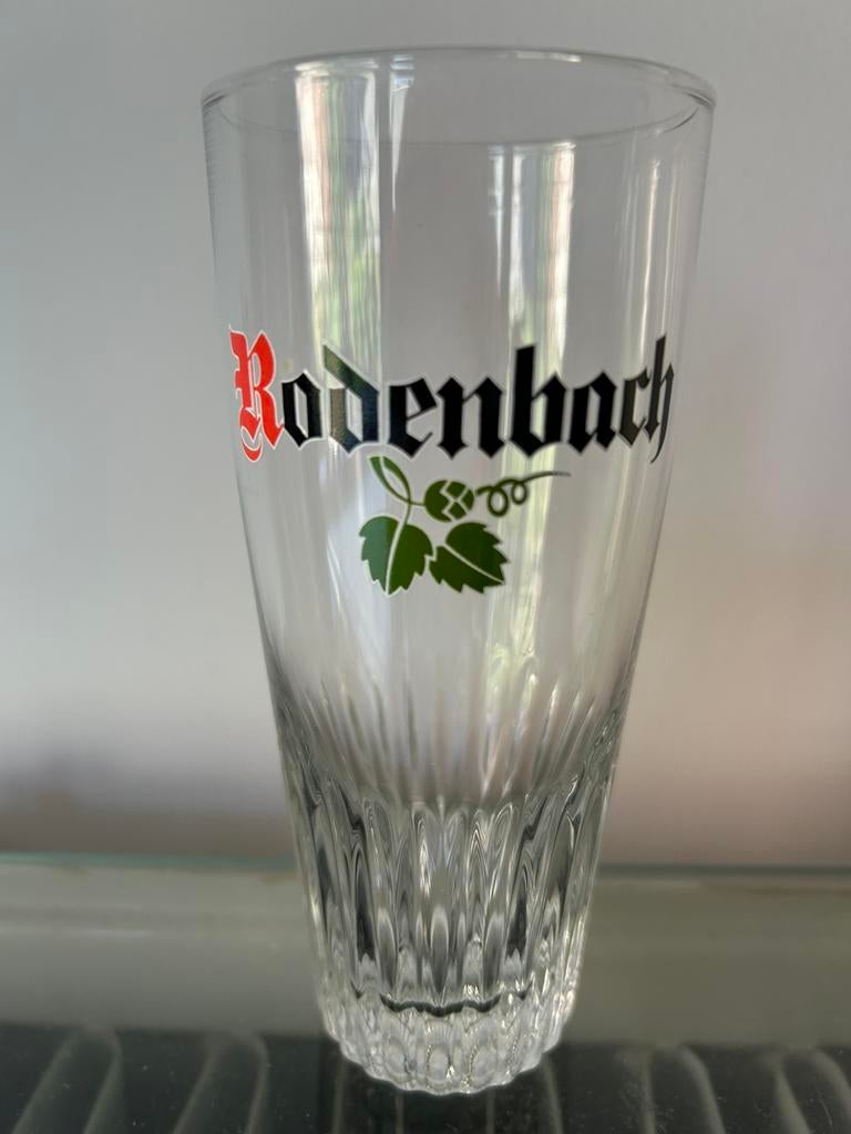 Bierglazen Rodenbach zwart opschrift, Ophalen, Zo goed als nieuw