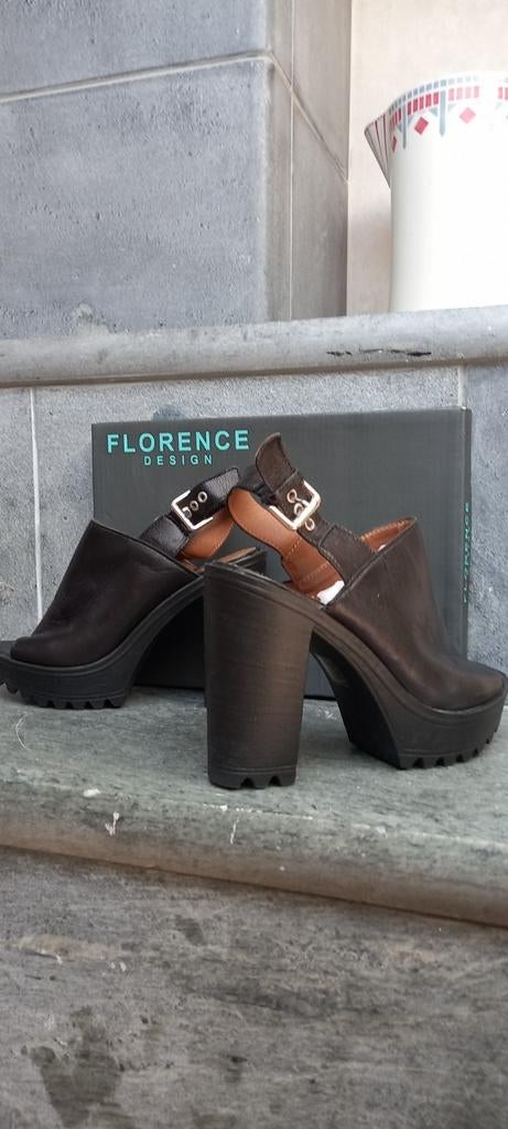 Nieuwe gesloten sandalen met hoge hak Mt36, Zwart, Nieuw, Ophalen of Verzenden, Schoenen met hoge hakken