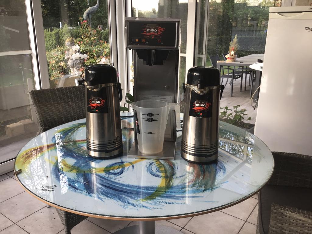Professioneel koffietoestel, Ophalen of Verzenden, Zo goed als nieuw