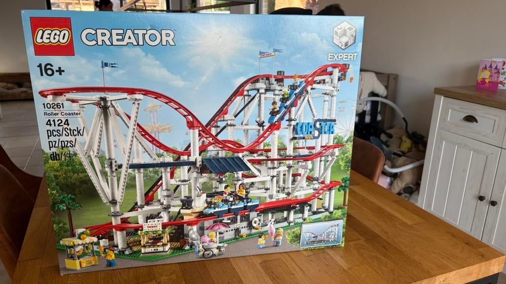 Lego roller coaster 10261 sealed, Kinderen en Baby's, Speelgoed | Duplo en Lego, Ophalen, Nieuw, Complete set, Lego