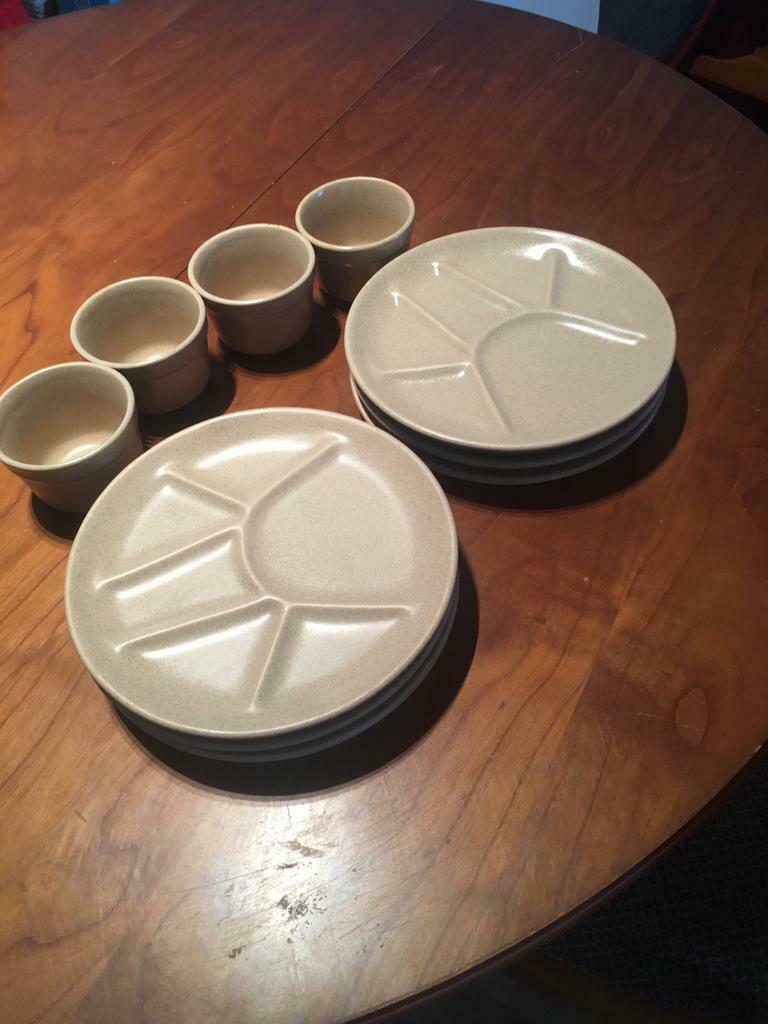 Assiettes à fondue, Comme neuf