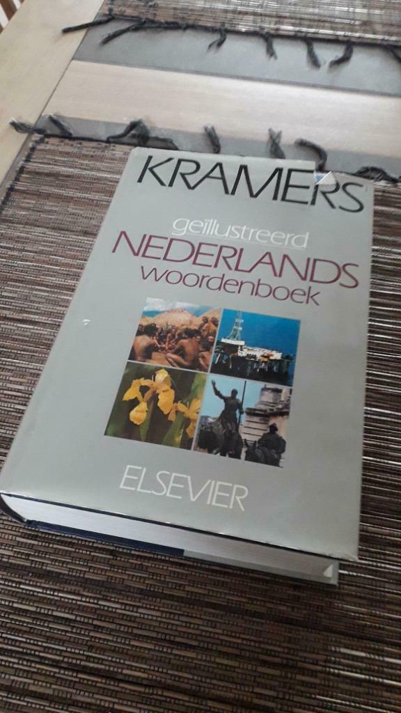 Kramers Geïllustreerd Nederlands Woordenboek Elsevier, Boeken, Ophalen of Verzenden, Zo goed als nieuw, Kramers, Nederlands