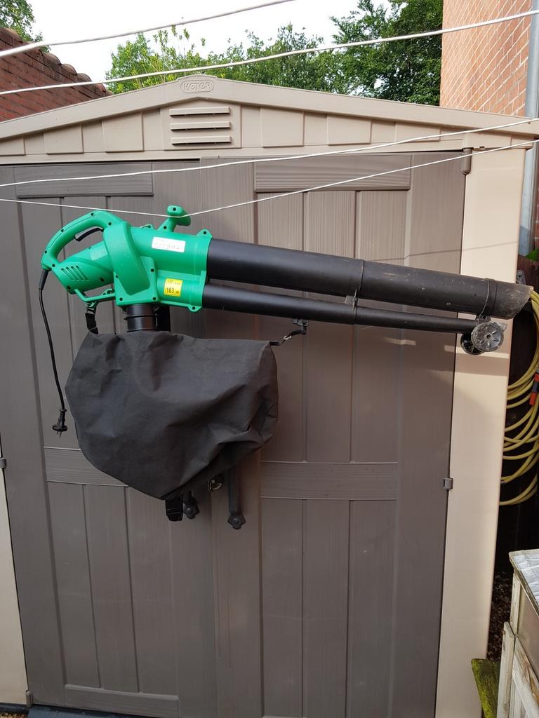 Souffleur à feuilles électrique + piston CMI 2500W., Enlèvement, Comme neuf