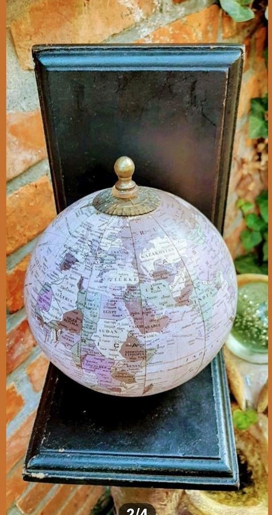 Vintage Wereld bol, 13 cm diameter, Ophalen of Verzenden, Zo goed als nieuw