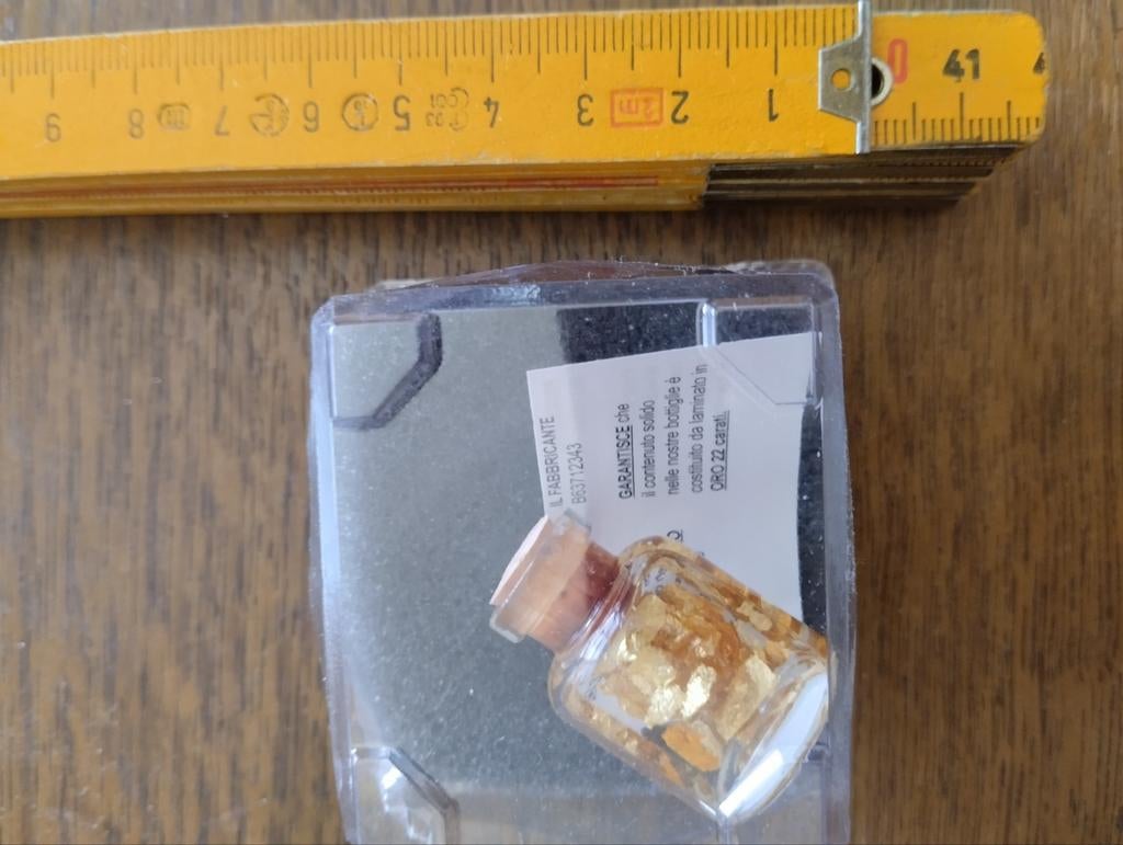 Mini-bouteille avec feuille d'or 22 cl dans de l'alcool, Envoi