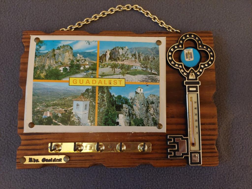 barometer uit Guadalest Spanje, TV, Hi-fi & Vidéo, Stations météorologiques & Baromètres, Enlèvement ou Envoi, Comme neuf, Baromètre