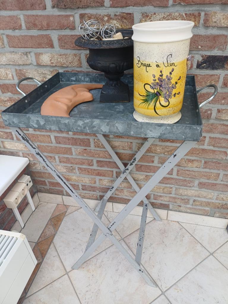 tafeltje, Ophalen, Gebruikt, Rechthoekig, Metaal of Aluminium