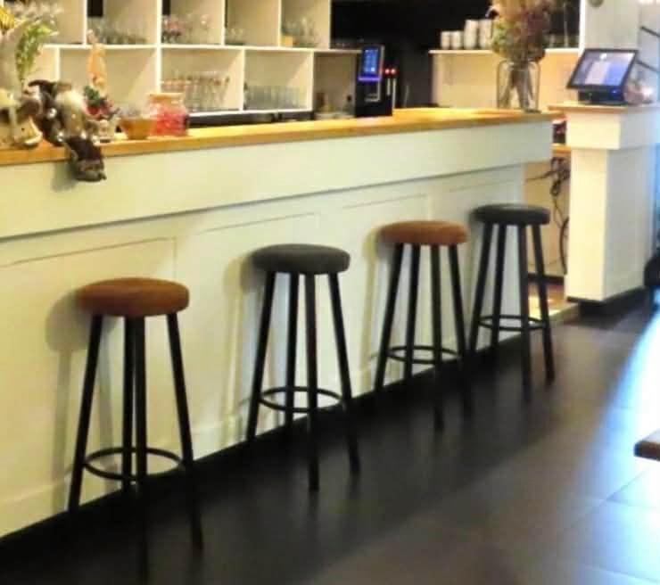 4 tabourets de bar à vendre, Enlèvement, Comme neuf