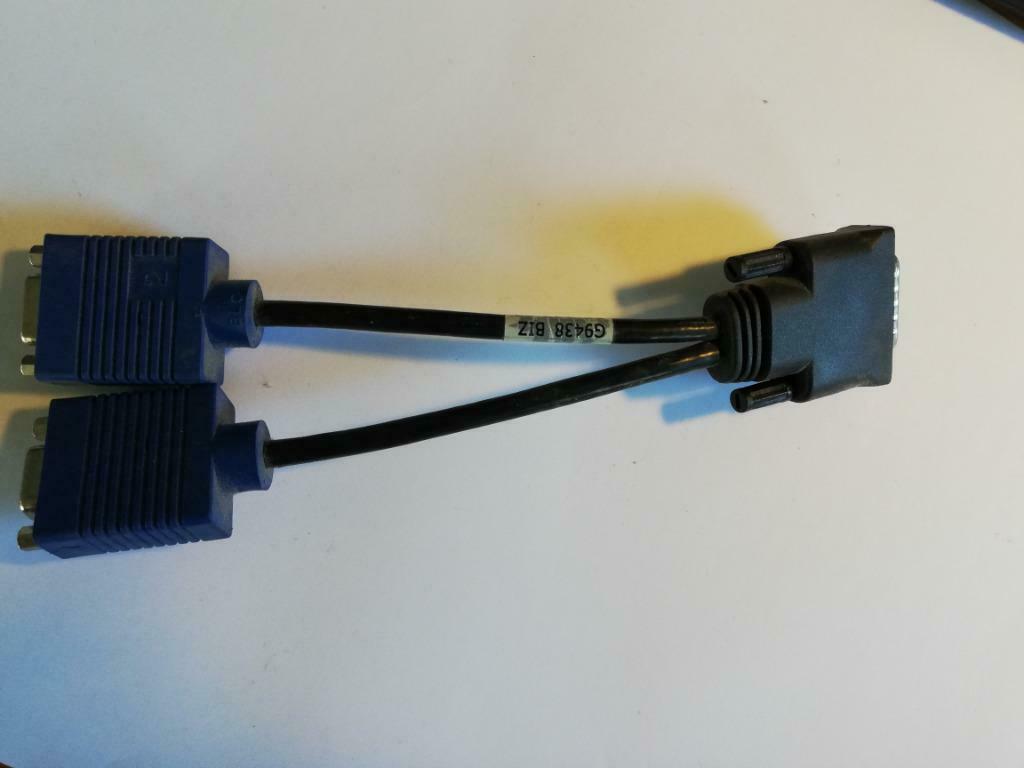 DMS 59 to 2x VGA Splitcable, Ophalen of Verzenden, Zo goed als nieuw