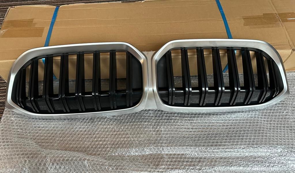 BMW Front grill 3 reeks G20 / G21, Gebruikt, Voor, Ophalen of Verzenden, BMW
