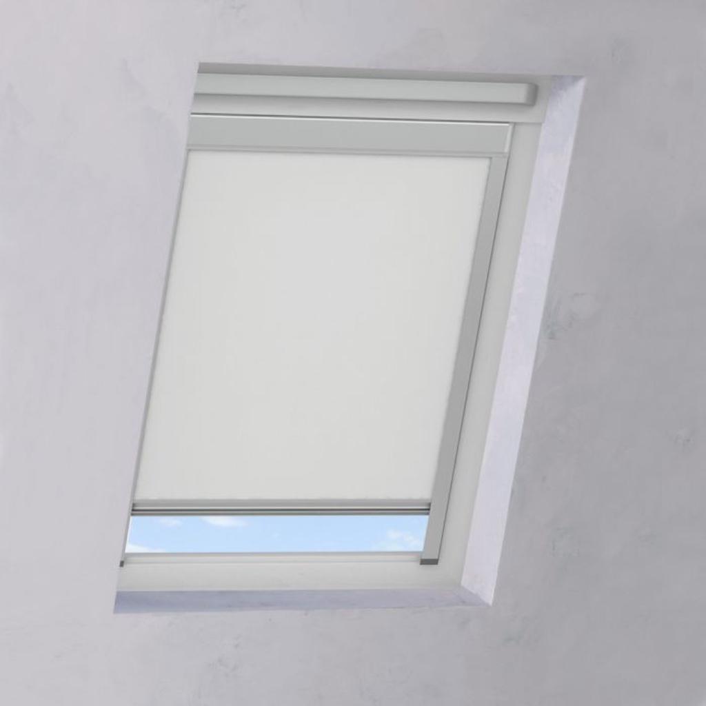 Luxe zonwerende, lichtdoorlatende rolgordijntjes voor velux, Huis en Inrichting, Overige Huis en Inrichting, Zo goed als nieuw