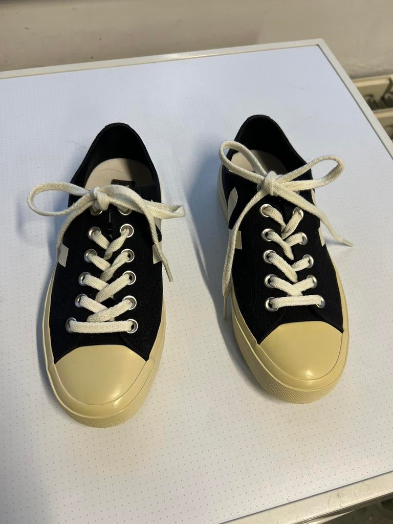 Veja schoenen maat 38 ! nieuw !!, Kleding | Dames, Schoenen, Ophalen of Verzenden, Zo goed als nieuw