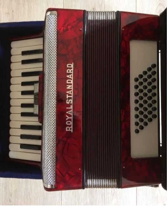 Accordéon chromatique royal standard avec sa boite, Musique & Instruments, Enlèvement, Comme neuf, Autres