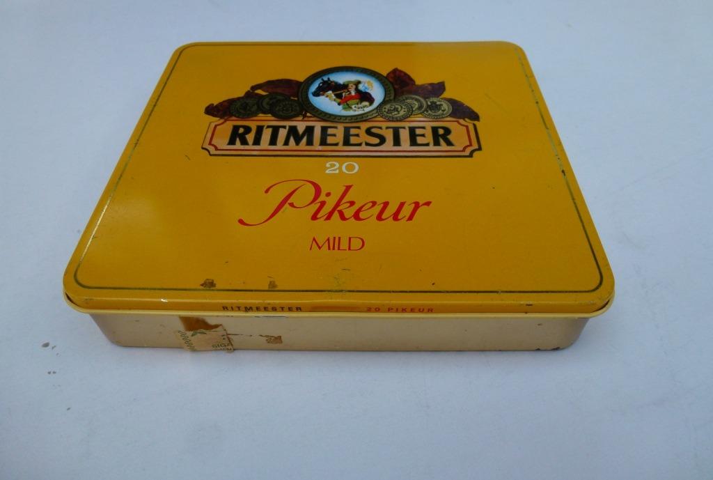 lege blikken sigarendoos Ritmeester 20 pikeur mild, Verzamelen, Ophalen of Verzenden, Gebruikt, Tabaksdoos of Verpakking