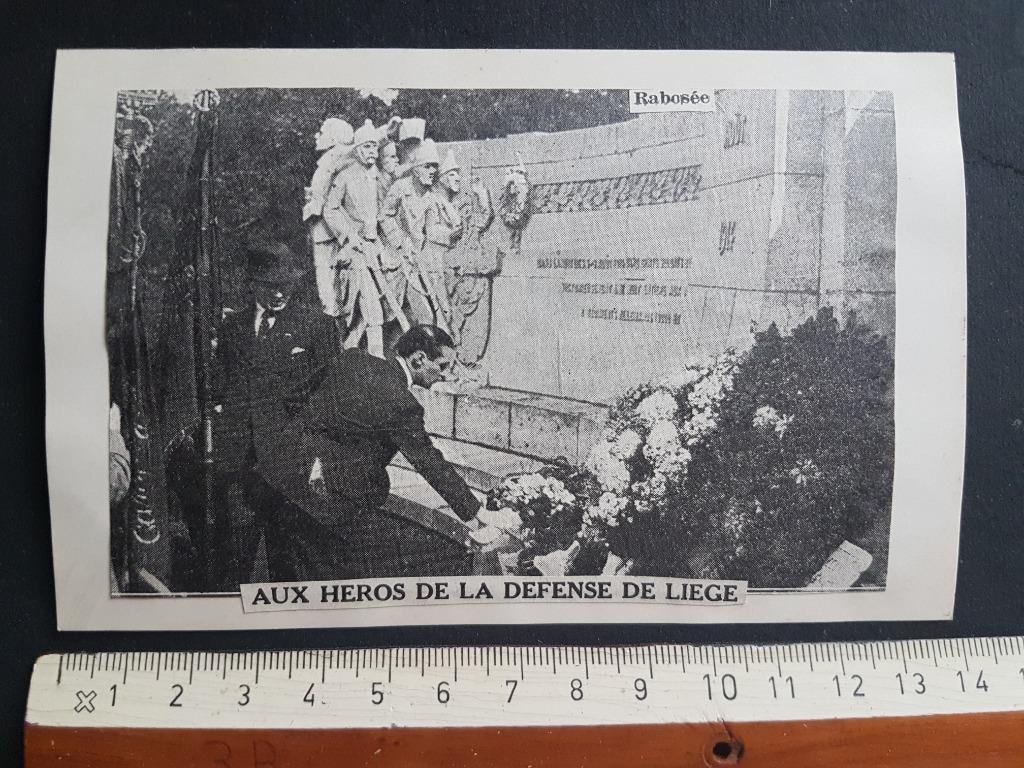 Coupure : Rabosée aux Heros de la defense de Liège, Collections, Objets militaires | Général, Envoi, Armée de terre, Photo ou Poster